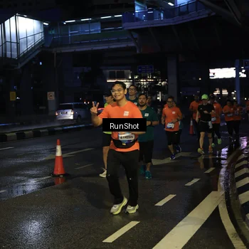 Runner Photo 7891860