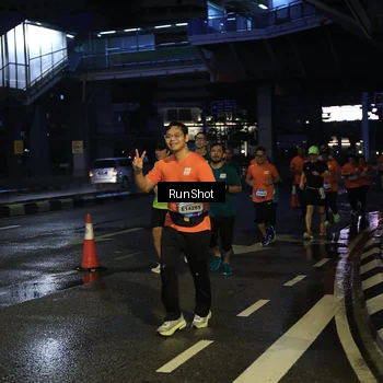 Runner Photo 7891861