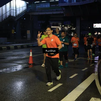 Runner Photo 7891873