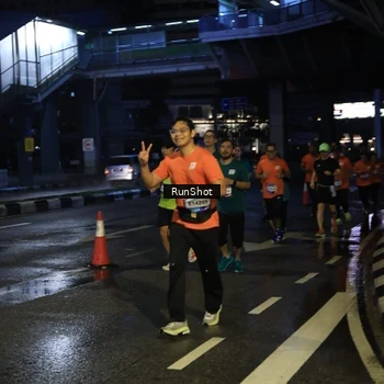 Runner Photo 7891880