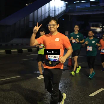 Runner Photo 7891886