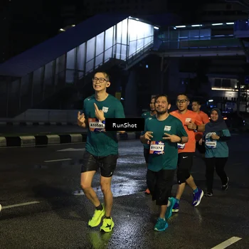 Runner Photo 7891903