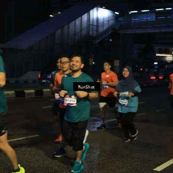 Runner Photo 7891915