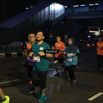 Runner Photo 7891917
