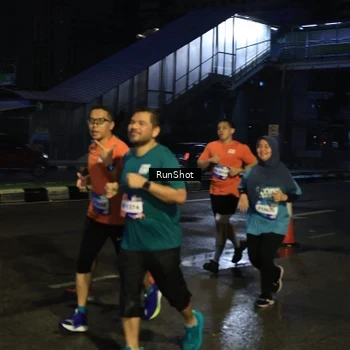 Runner Photo 7891919