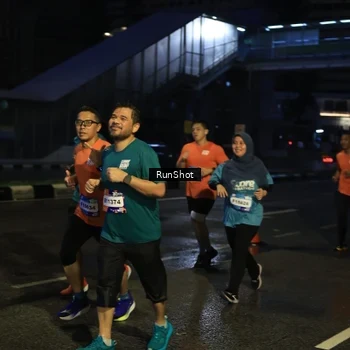 Runner Photo 7891921