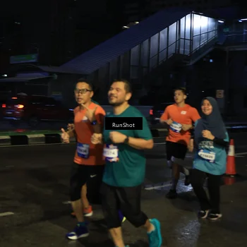 Runner Photo 7891923