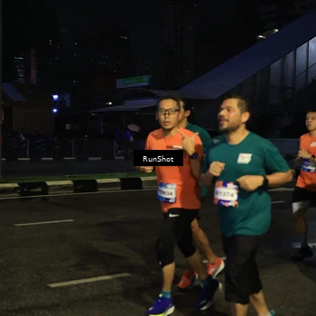 Runner Photo 7891929