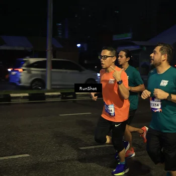Runner Photo 7891932