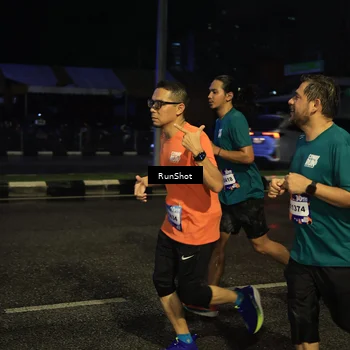 Runner Photo 7891941