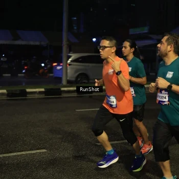 Runner Photo 7891948