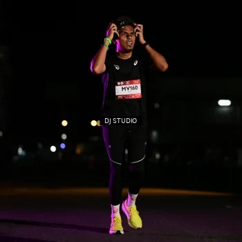 Runner Photo 7892010