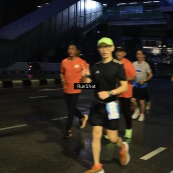 Runner Photo 7892015