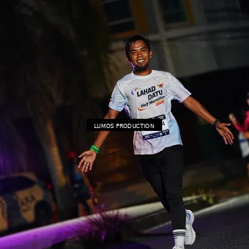 Runner Photo 7892041