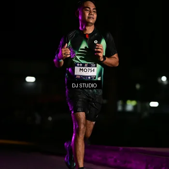 Runner Photo 7892045