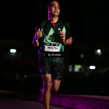 Runner Photo 7892052