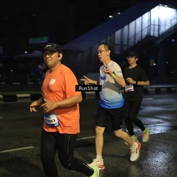 Runner Photo 7892056