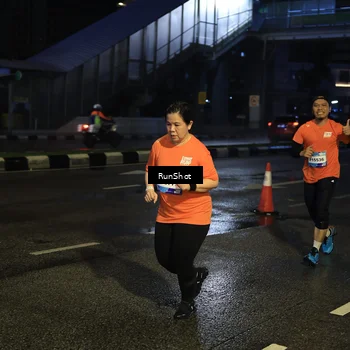 Runner Photo 7892084