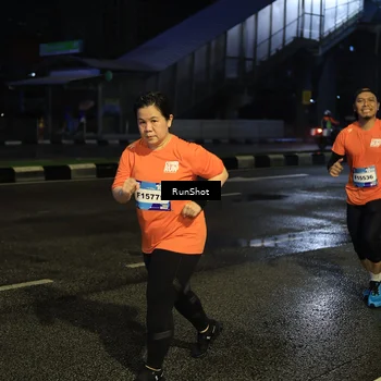 Runner Photo 7892102