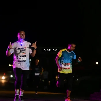 Runner Photo 7892103