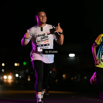 Runner Photo 7892115