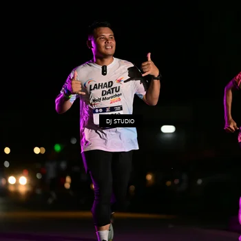 Runner Photo 7892121
