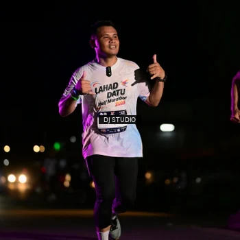 Runner Photo 7892122