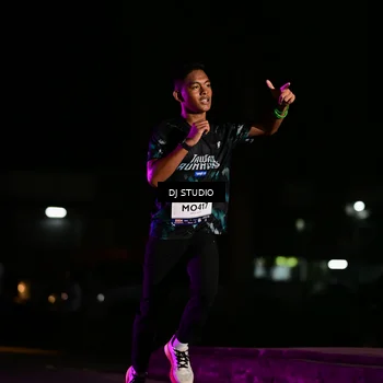 Runner Photo 7892128