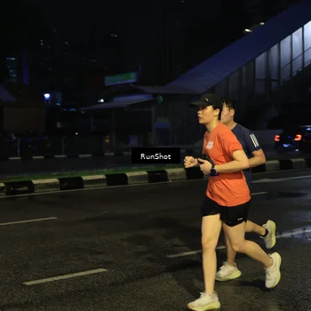 Runner Photo 7892165