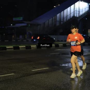 Runner Photo 7892175