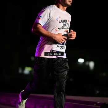Runner Photo 7892178