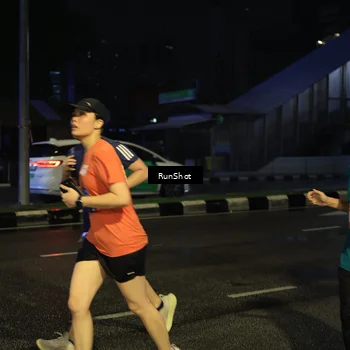 Runner Photo 7892181