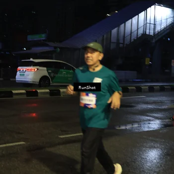 Runner Photo 7892182