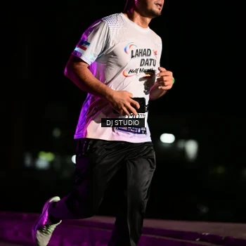 Runner Photo 7892185