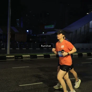 Runner Photo 7892187