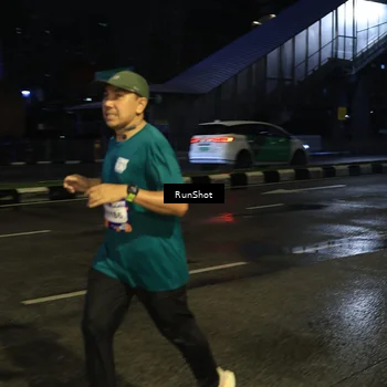 Runner Photo 7892190