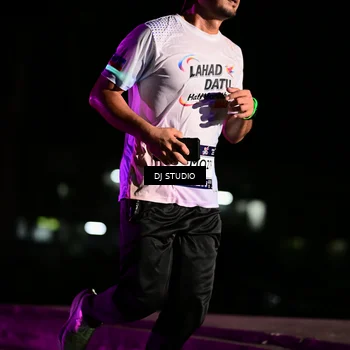 Runner Photo 7892193