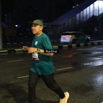 Runner Photo 7892198