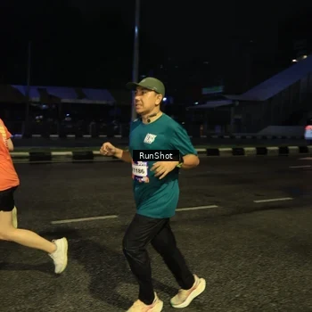 Runner Photo 7892202