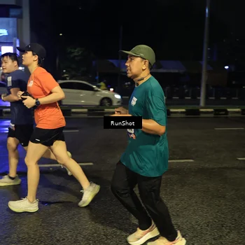 Runner Photo 7892216