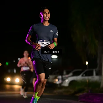 Runner Photo 7892240