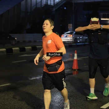 Runner Photo 7892337