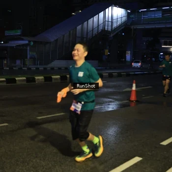 Runner Photo 7892342