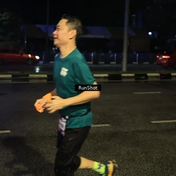 Runner Photo 7892372