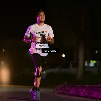 Runner Photo 7892373