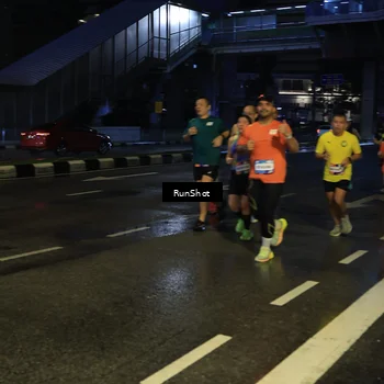 Runner Photo 7892382