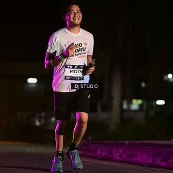 Runner Photo 7892383