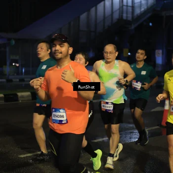 Runner Photo 7892404