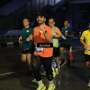 Runner Photo 7892419