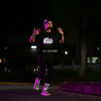 Runner Photo 7892425